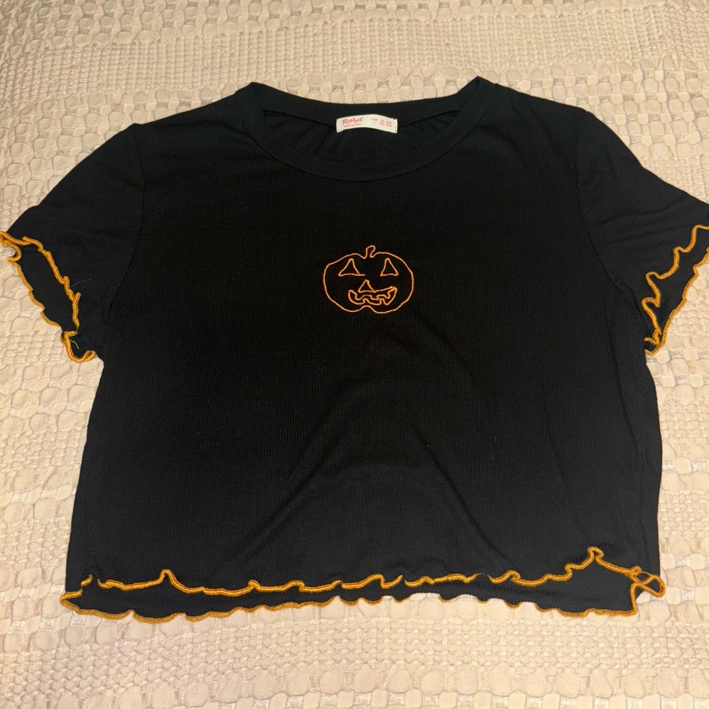 Romwe Pumpkin Stitch Crop Top